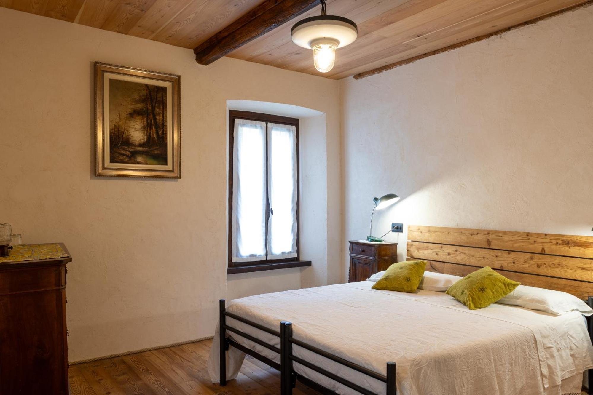 Da Tinti Apartment Madonna Del Sasso Exterior photo