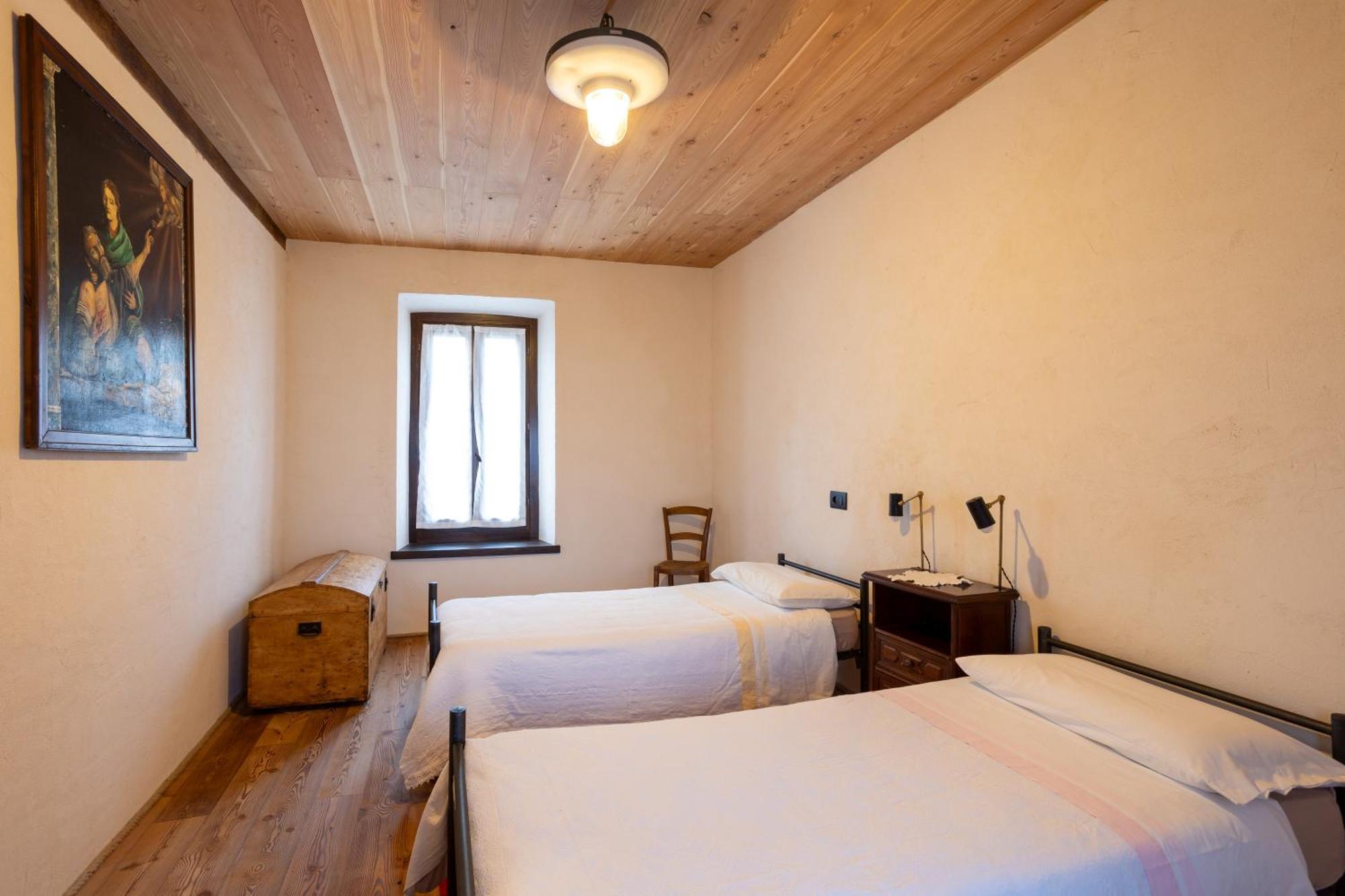 Da Tinti Apartment Madonna Del Sasso Exterior photo