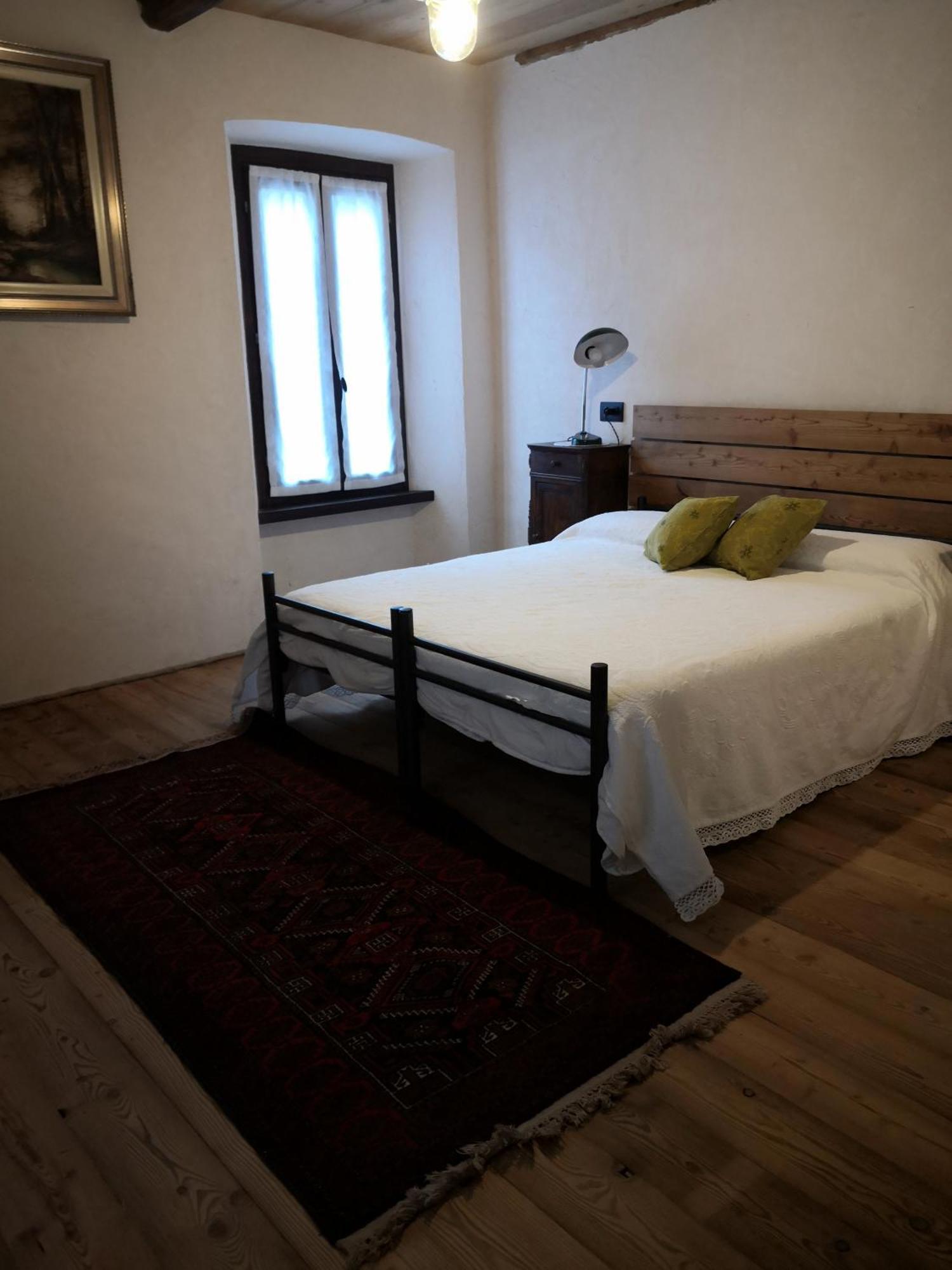 Da Tinti Apartment Madonna Del Sasso Room photo